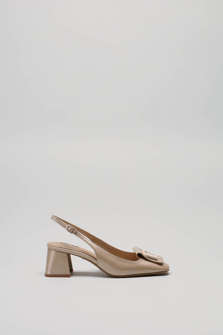 Beige Pump