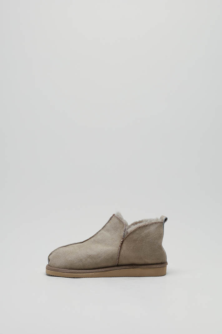 Taupe Pantoffel image