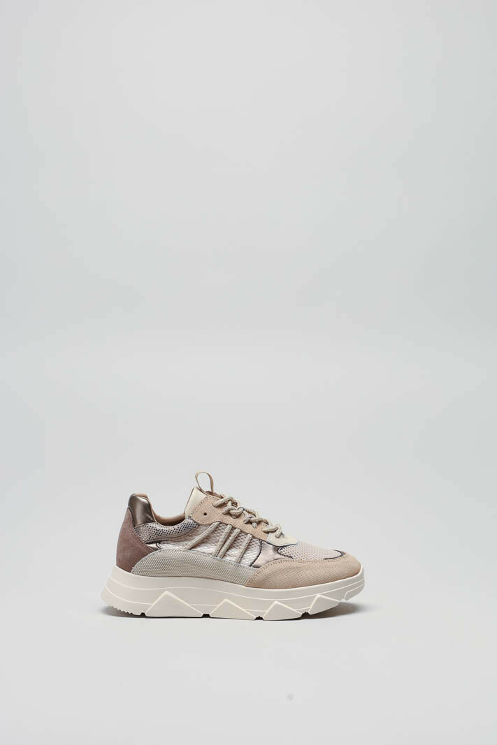 Beige Sneaker