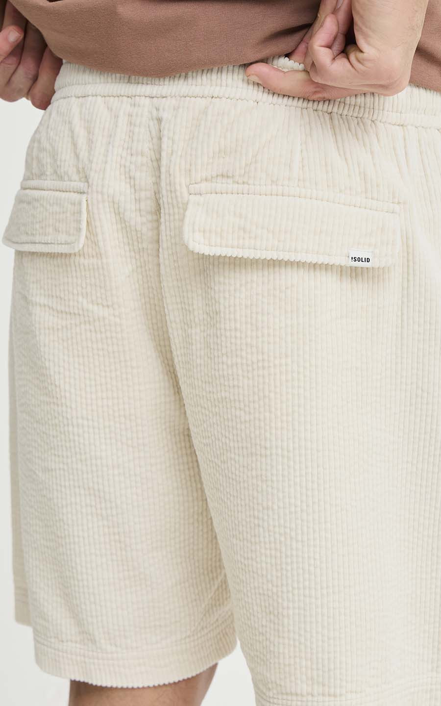 Beige Short/bermuda image