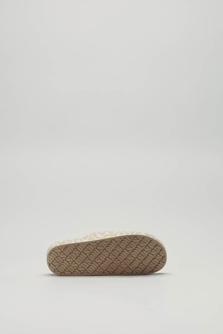 Beige Slipper image