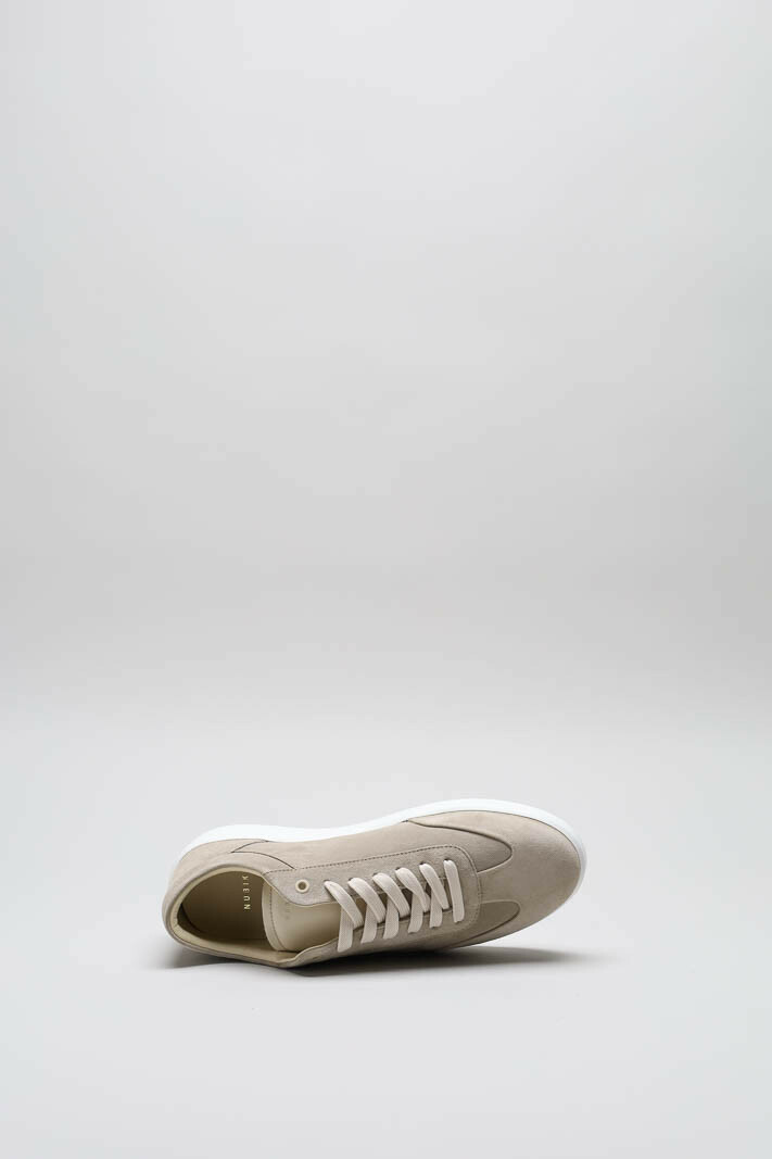 Beige Sneaker image