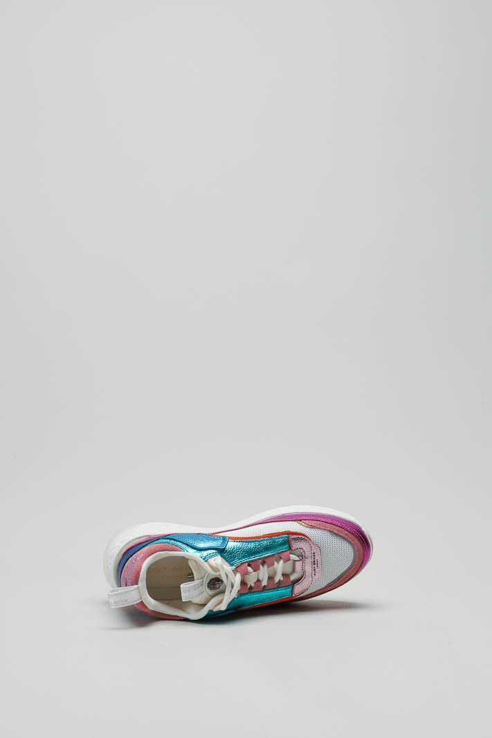 Fuchsia Sneaker image