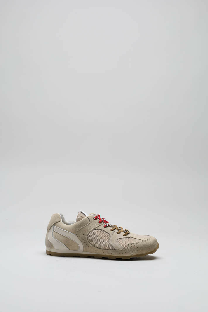 Beige Sneaker