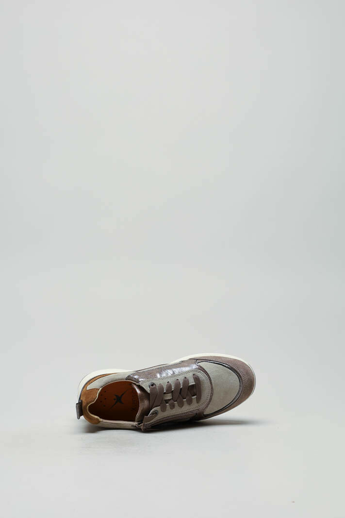 Taupe Sneaker image