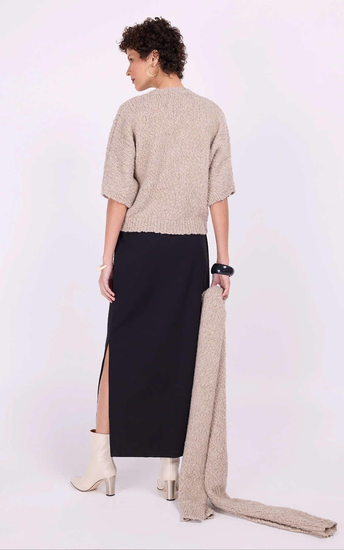 Taupe Sweater/trui image