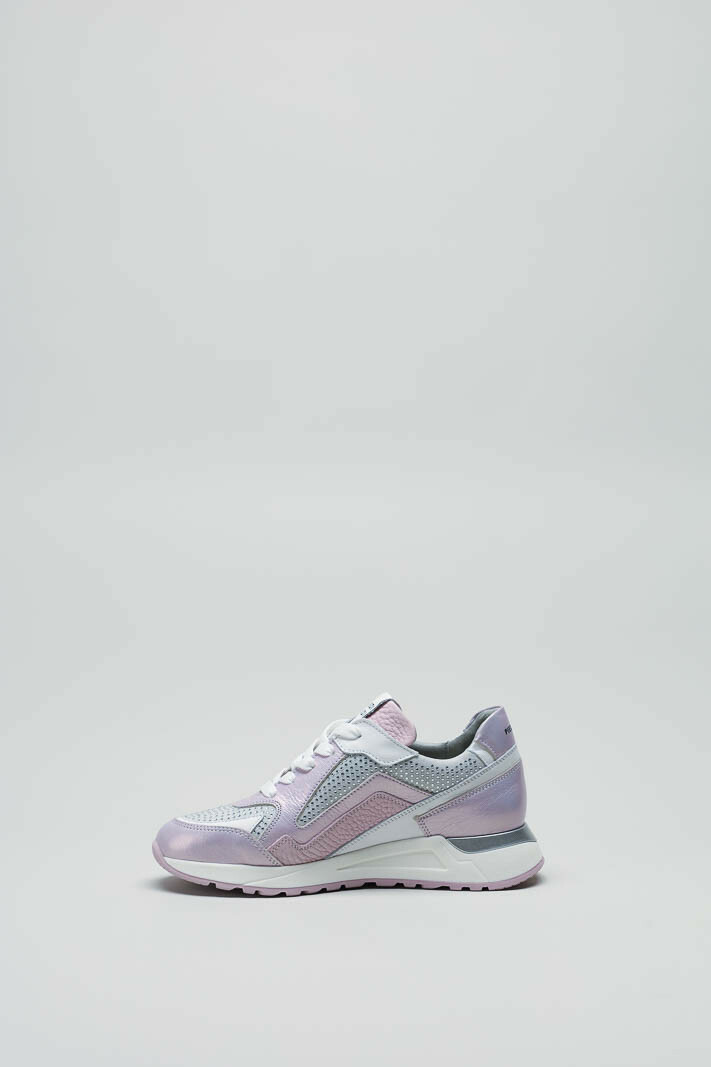 Lila Sneaker image