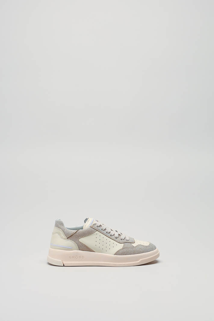 Ecru Sneaker