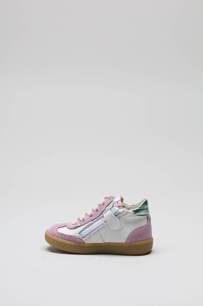 Lila Sneaker image