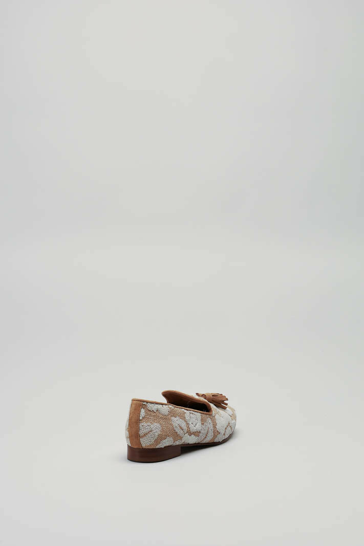 Beige Mocassin image