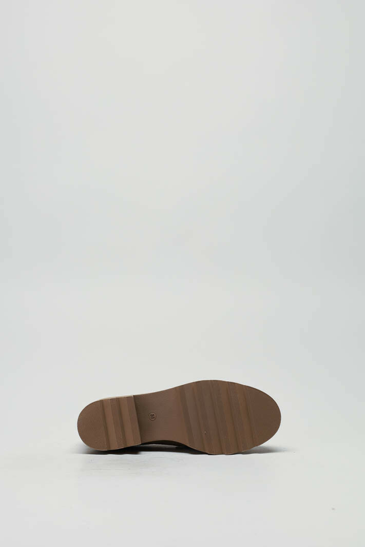 Beige Mocassin image