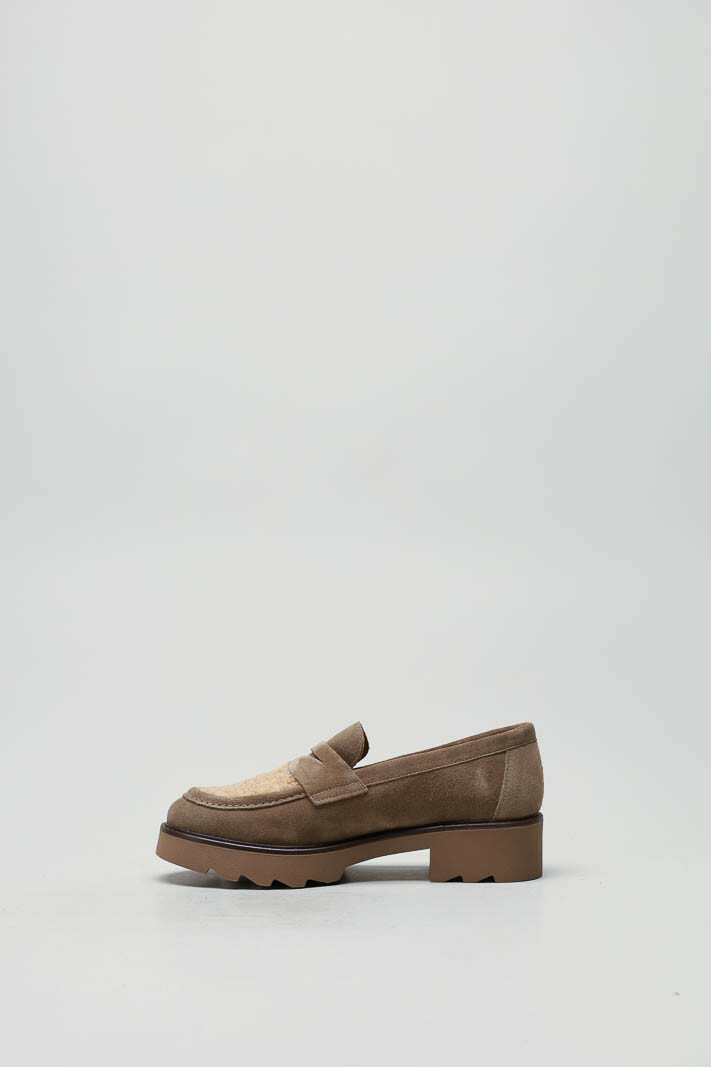 Beige Mocassin image