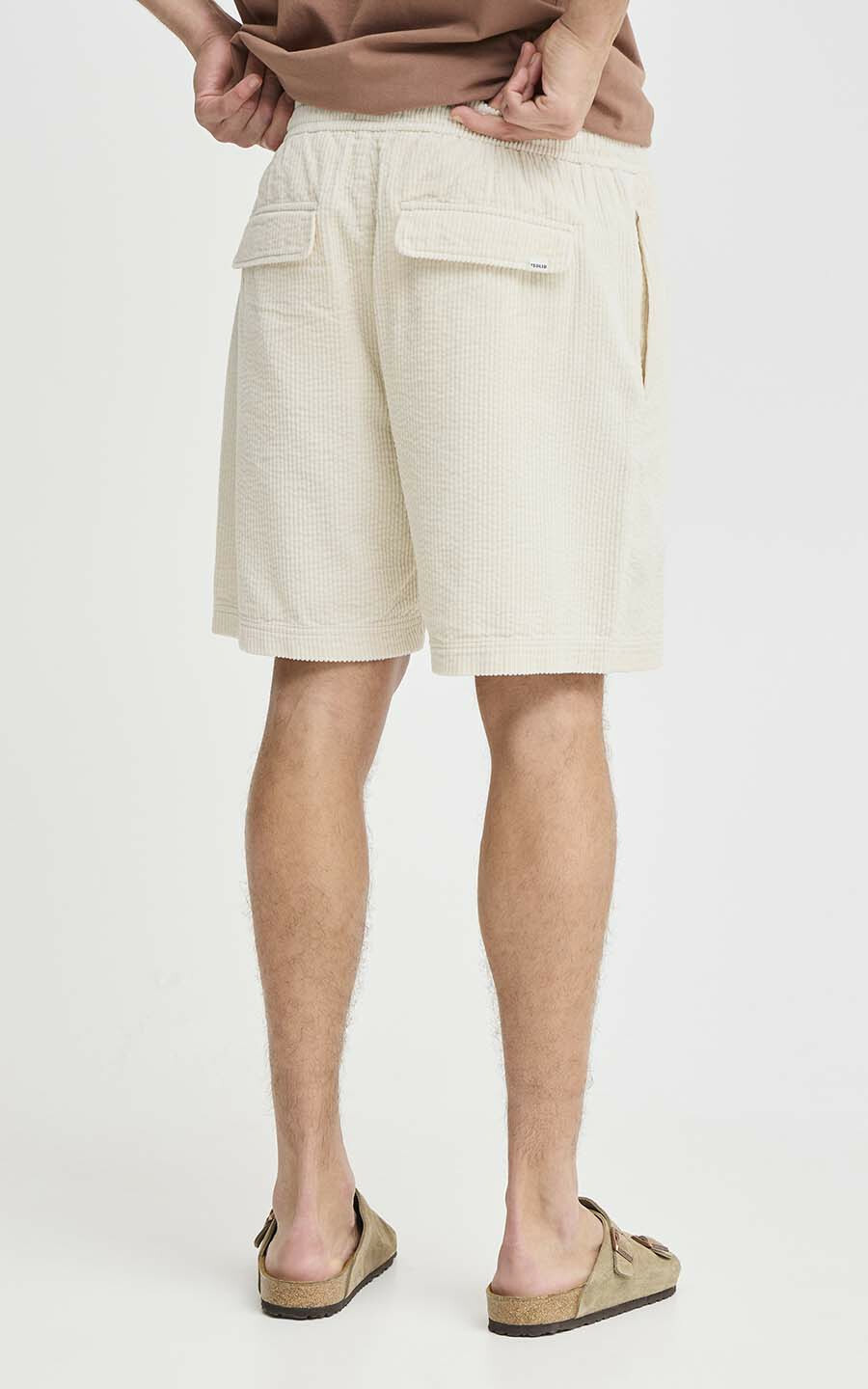 Beige Short/bermuda image