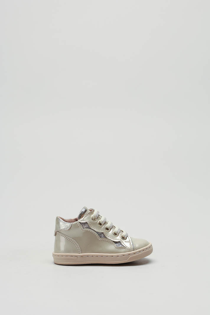 Beige Sneaker