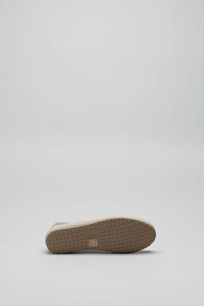 Beige Mocassin image