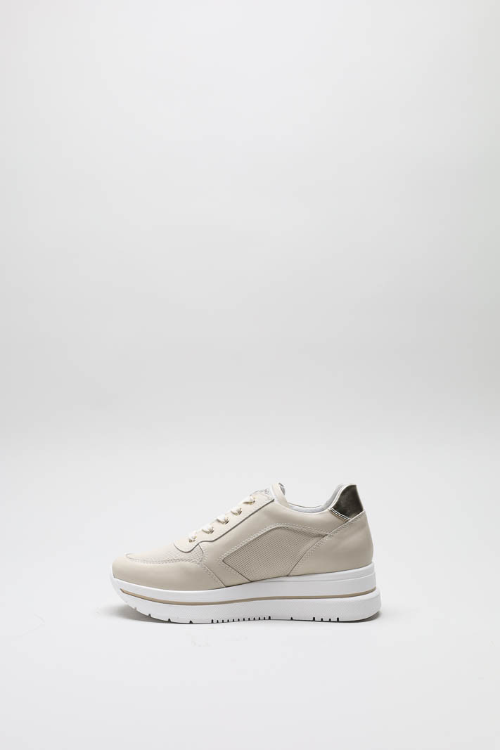 Beige Sneaker image