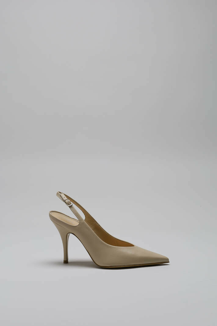 Beige Pump