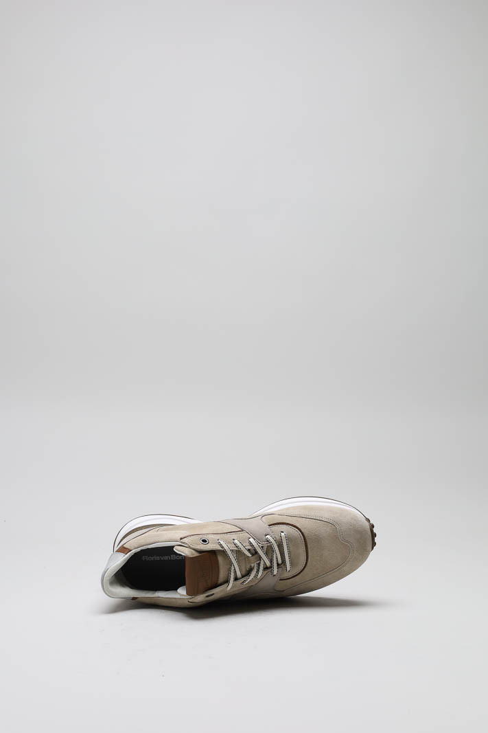 Beige Sneaker image