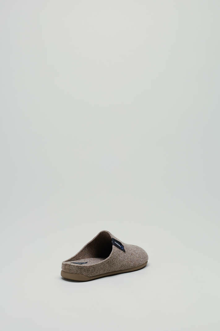 Taupe Pantoffel image