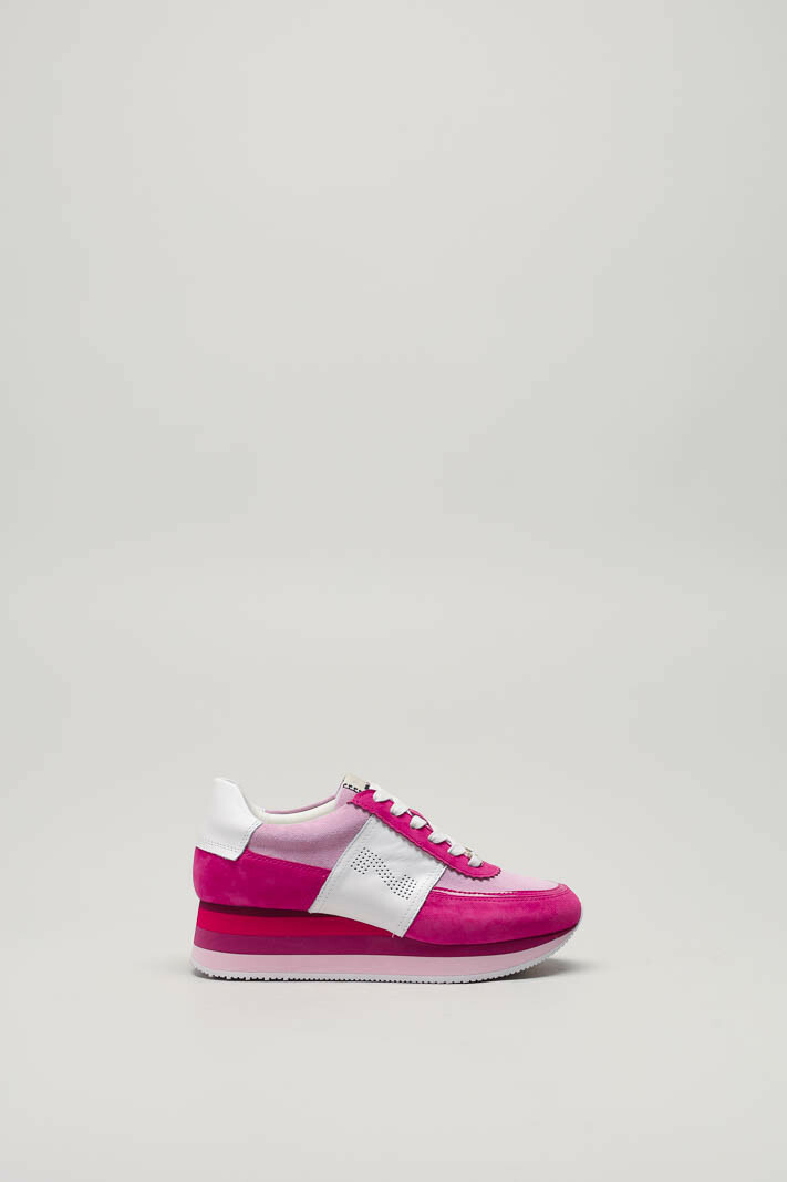 Fuchsia Sneaker