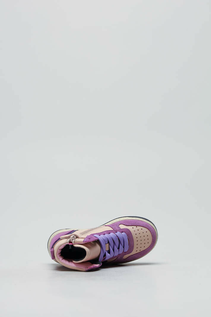 Lila Sneaker image