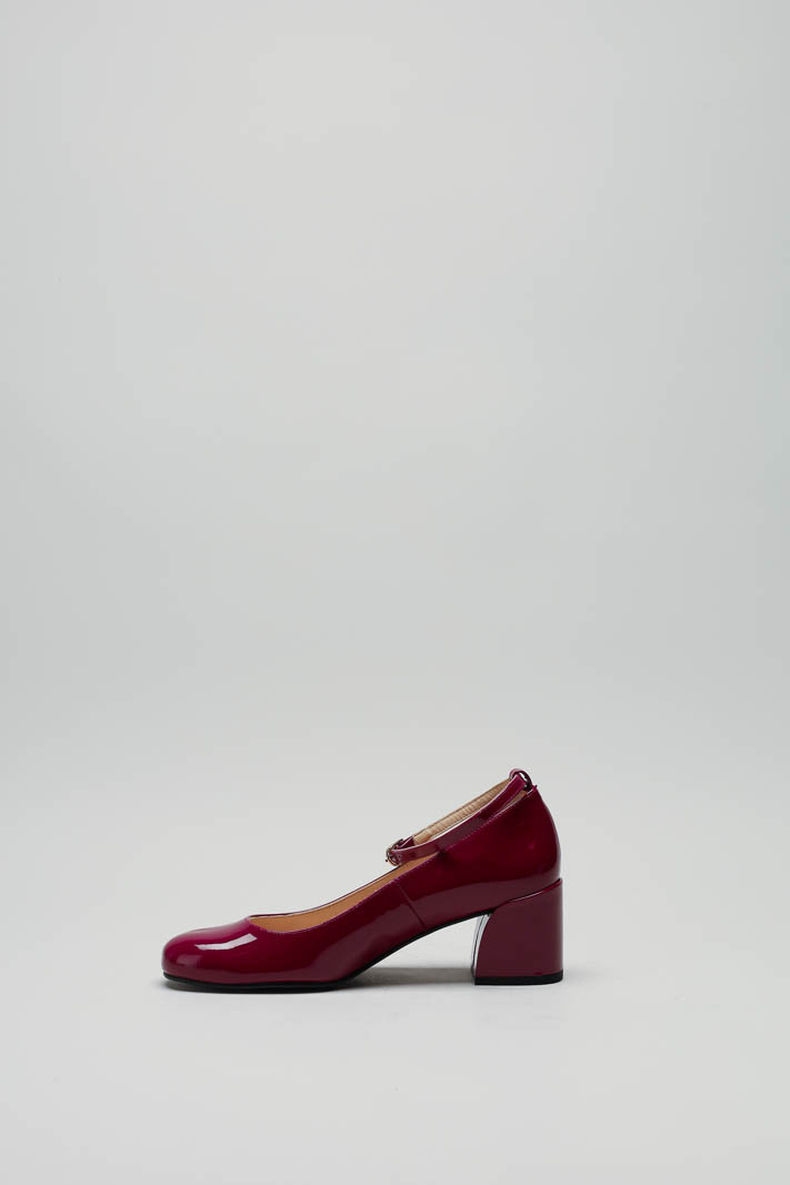 Bordeaux Pump image