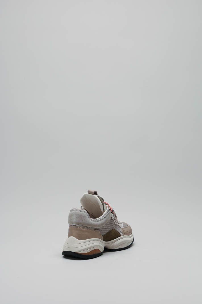 Beige Sneaker image