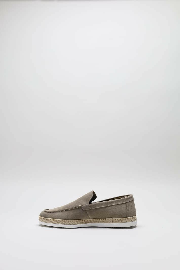 Taupe Mocassin image