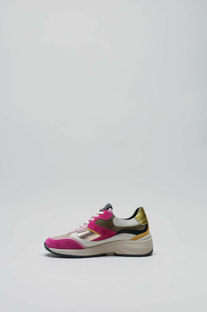 Fuchsia Sneaker image