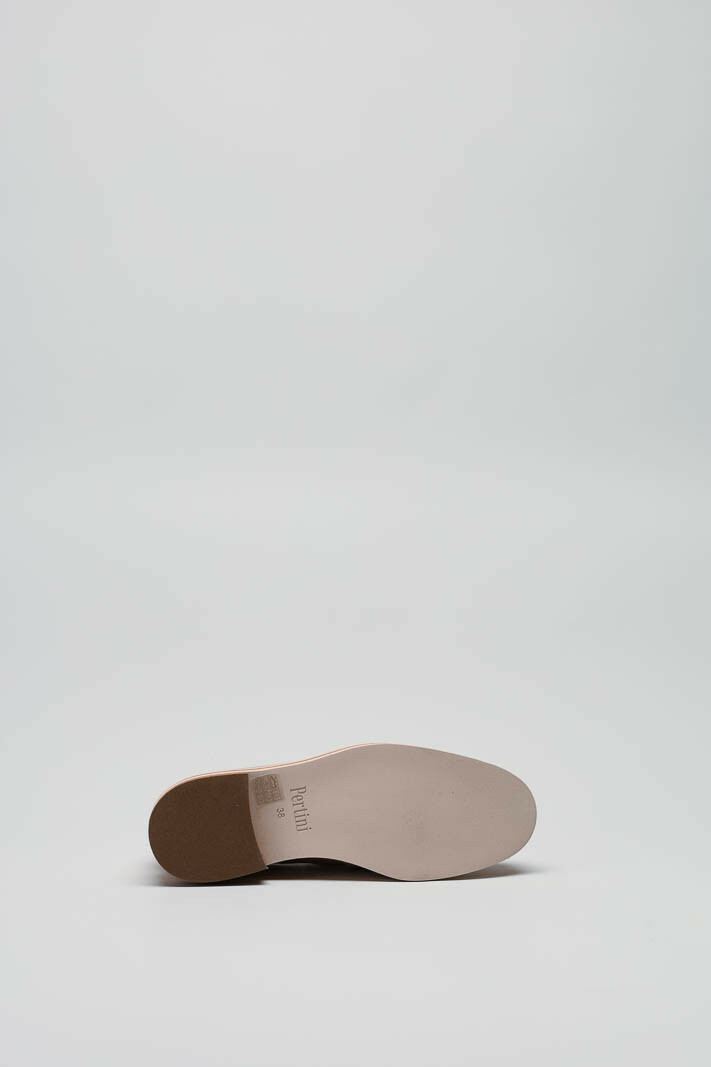 Beige Mocassin image