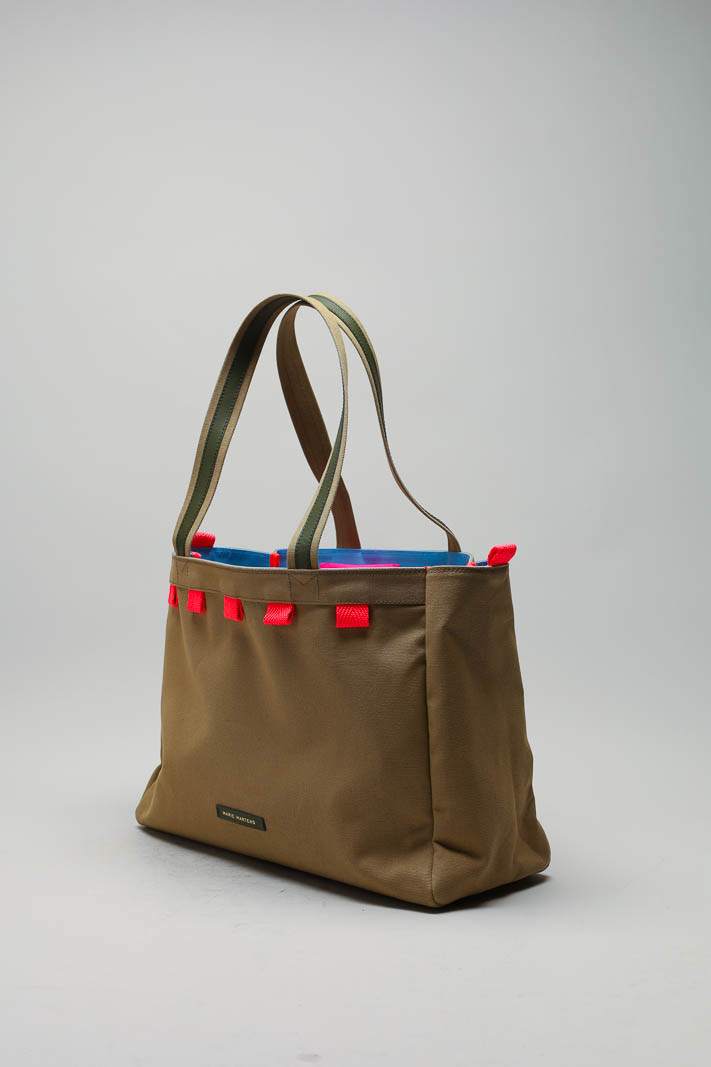 Kaki Shopper image