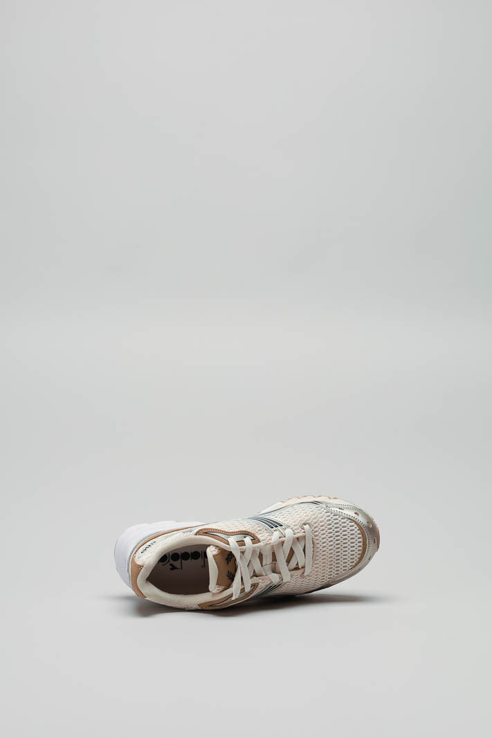 Beige Sneaker image