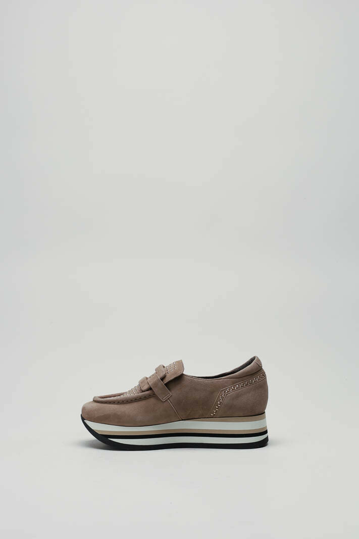 Taupe Mocassin image