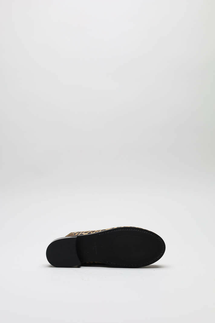 Beige Mocassin image